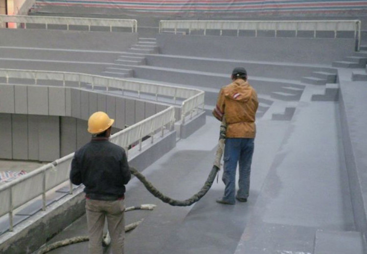 體育看臺噴涂設備