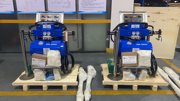 聚脲噴涂機可以噴涂聚氨酯嗎_多功能聚脲噴涂設備